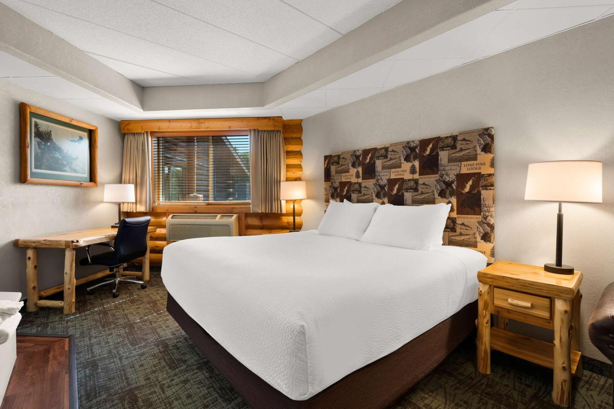 Hotel Western Northwoods Siren