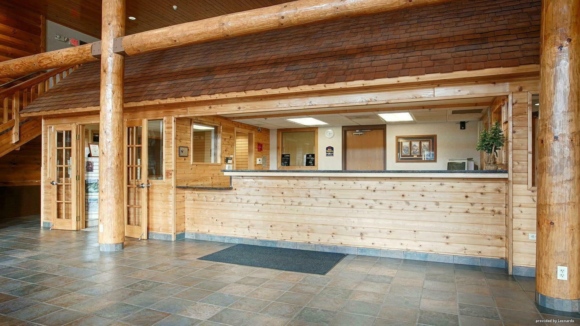 Hotel Western Northwoods 3*